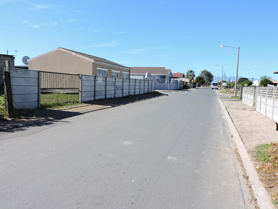 0 Bedroom Property for Sale in Malibu Village Western Cape